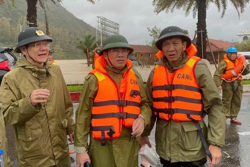 Chủ tịch UBND tỉnh Phạm Anh Tuấn kiểm tra, chỉ đạo công tác ứng phó với mưa lũ