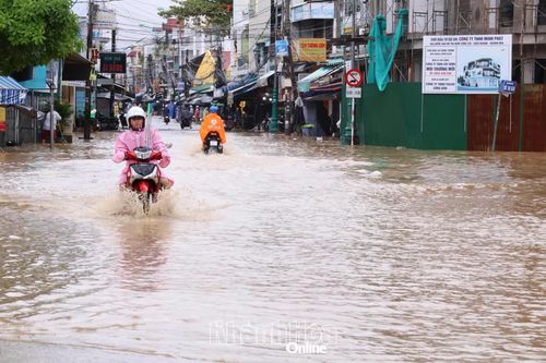 Xã Diên Khánh: Nhiều khu vực bị ngập nặng