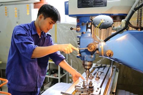 Gia công cơ khí là gì? Cơ hội nghề nghiệp trong ngành cơ khí