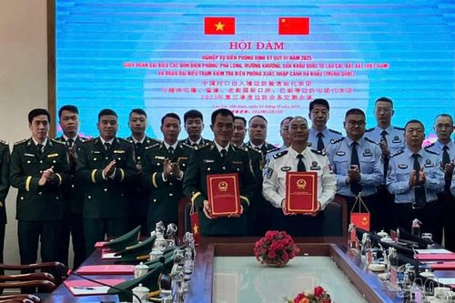Hội đàm nghiệp vụ công tác biên phòng quý III năm 2025