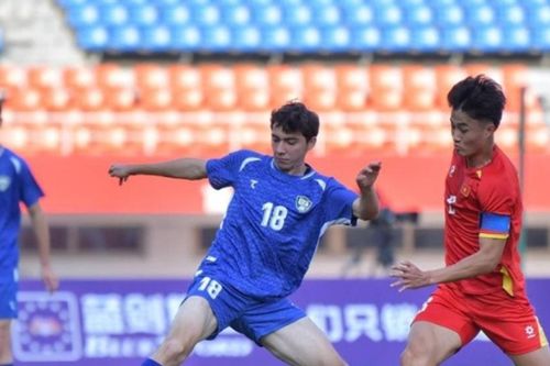 Sao U22 Văn Trường chấn thương, Viettel muốn có trọng tài ngoại