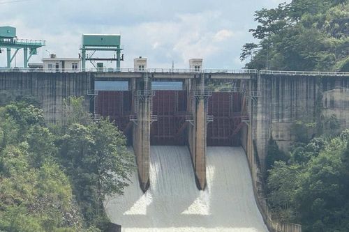 Thủy điện Buôn Kuốp tăng xả lũ các hồ chứa trên lưu vực sông Sêrêpốk