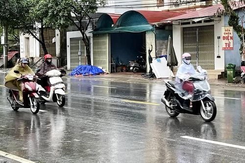 Không khí lạnh tiếp tục tăng cường, vùng núi cao phía Bắc tỉnh 6-9°C, đêm về sáng rét hại