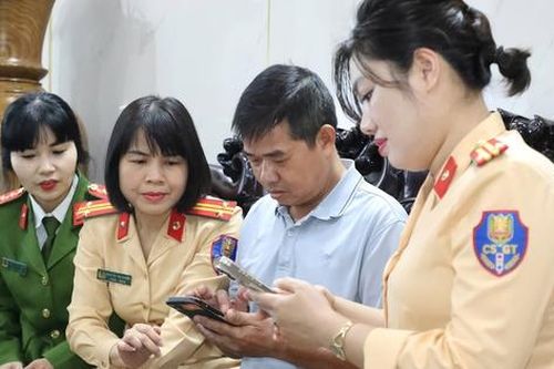 Làm sạch dữ liệu, siết quản lý xe không chính chủ