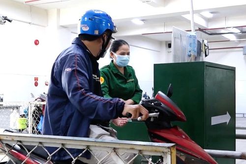 Giữ xe miễn phí tại Viện Tim TP. Hồ Chí Minh: Việc làm nhỏ, chia sẻ lớn