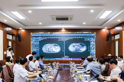Bệnh viện Hữu nghị Việt Đức: Tích cực đào tạo, chuyển giao kỹ thuật cho tuyến dưới