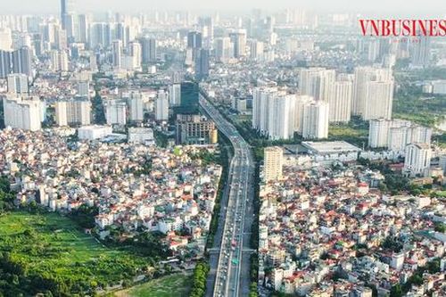 Thị trường nhà ở trong cuộc đua 'cá lớn át cá bé'