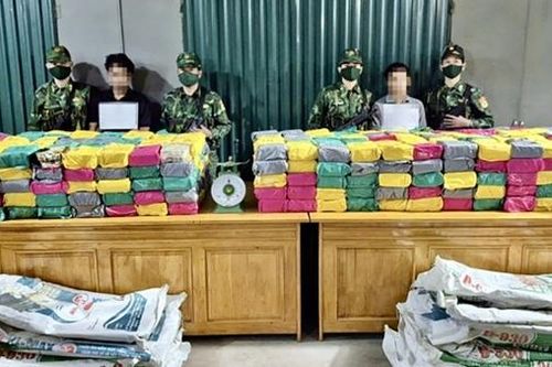 Chặn ma túy, pháo nổ trên vùng 'đất lửa'