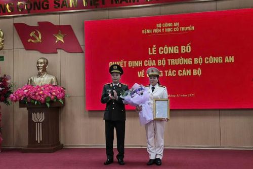 Đại tá Nguyễn Thanh Vân giữ chức vụ Giám đốc Bệnh viện Y học cổ truyền Bộ Công an