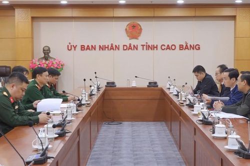 Chủ tịch UBND tỉnh Lê Hải Hòa làm việc với Đoàn công tác Bộ Quốc phòng về đầu tư xây dựng mới Trung tâm Y tế xã Bảo Lạc