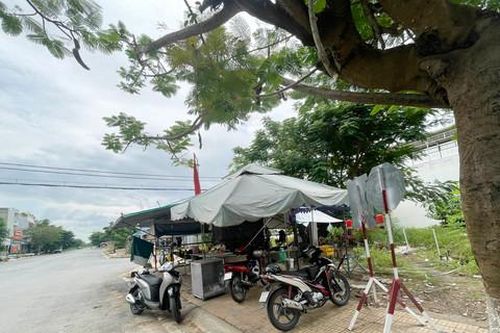 Lùm xùm vụ đặt trạm thu phí khu du lịch Núi Sam