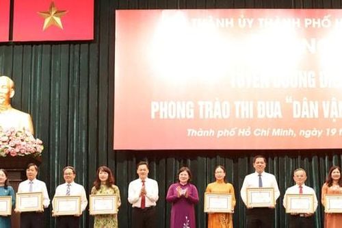TP Hồ Chí Minh tuyên dương 221 điển hình 'Dân vận khéo' năm 2025