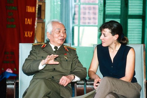 'Kho báu' của nữ nghệ sĩ chụp ảnh Đại tướng Võ Nguyên Giáp