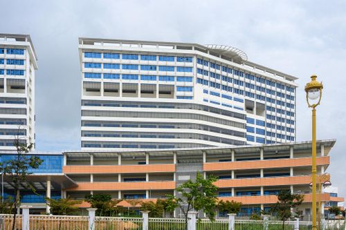 UBND yêu cầu đưa vào hoạt động bệnh viện lớn nhất TP.HCM