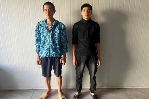 2 đối tượng đập kính ôtô, trộm gần 200 triệu tiền lương của công nhân