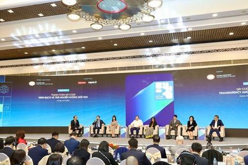 QR Pay phát triển, thanh toán số cần bước chuyển mạnh mẽ