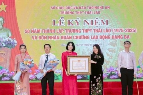 Trường Trung học phổ thông Thái Lão tròn nửa thế kỷ gieo mầm tri thức