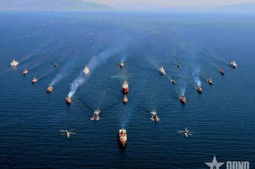 Mũi tên biển xanh