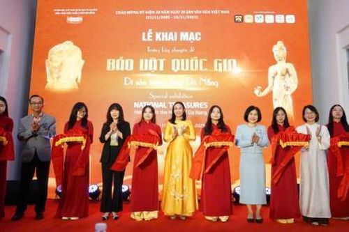 Khai mạc trưng bày chuyên đề Bảo vật quốc gia - Di sản trong lòng Đà Nẵng