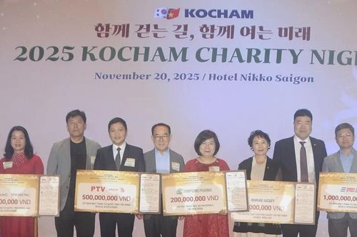 Đêm từ thiện Kocham 2025: Tiếp tục hành trình sẻ chia tại Việt Nam