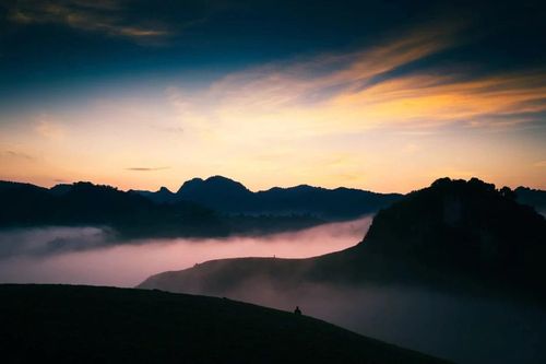 Cách Hà Nội 300 km có điểm săn mây đẹp như 'Mông Cổ thu nhỏ'