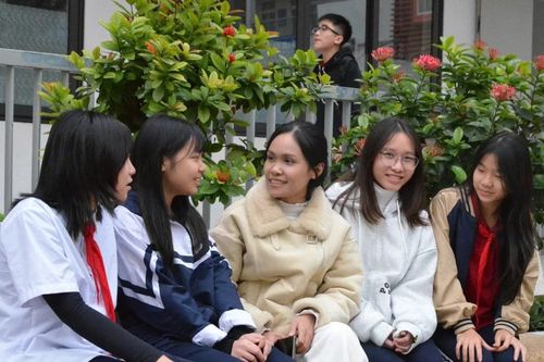 Câu chuyện nghề giáo của các cô giáo trẻ