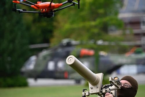 Đối phó với sự 'hoành hành' của UAV lạ, Đức sửa luật để có thể huy động cả quân đội