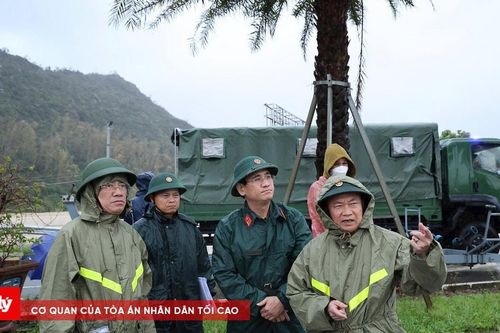 Nước rút chậm tại vùng rốn lũ Gia Lai, người dân chưa thể trở về nhà