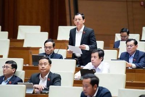 Đại biểu lo ngại việc giao cho Bộ Giáo dục và Đào tạo quản lý các ngành giáo dục sức khỏe