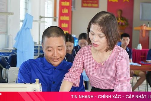 Giáo viên của người khuyết tật và hành trình gieo hy vọng