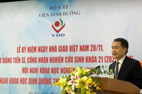 Bữa ăn của người trưởng thành Việt Nam hiện nay đang bị mất cân đối