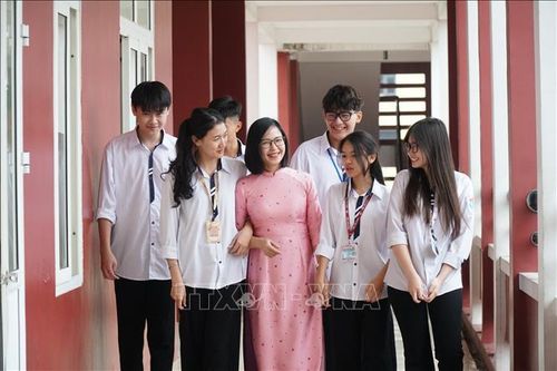 Tạo mọi điều kiện để nhà giáo yên tâm với nghề
