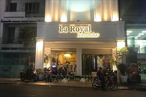 Quy định mức thu phí thẩm định cấp phép kinh doanh karaoke, vũ trường