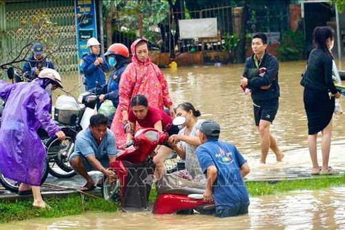 Mưa lũ tiếp tục gây nhiều thiệt hại tại miền Trung - Tây Nguyên