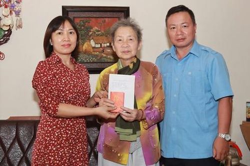 Hoài niệm của một nhà giáo và bước ngoặt mang tính lịch sử đến với Cách mạng