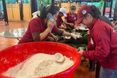 Hội LHPN tỉnh Đắk Lắk giúp hội viên ứng phó với thiên tai, sớm ổn định cuộc sống khi lũ rút