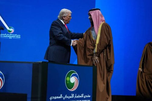 Tổng thống Trump bắt đầu 'xử lý' cuộc chiến ở Sudan