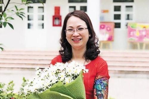 Nhà giáo Ngô Thị Thu Hương: Hết lòng với sự nghiệp 'trồng người'