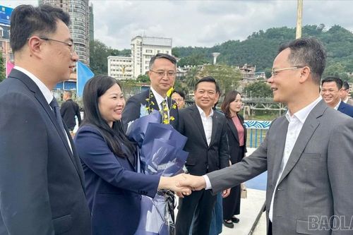 Đoàn đại biểu tỉnh Lào Cai, Lai Châu, Phú Thọ, Ninh Bình xuất cảnh dự chuỗi sự kiện tại châu Hồng Hà (Trung Quốc)