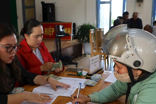 Hiệp Thạnh chi bổ sung hỗ trợ thiên tai cho 94 hộ dân bị ảnh hưởng