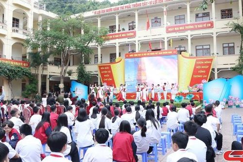 Giữ gìn và phát huy truyền thống 'Tôn sư trọng đạo'