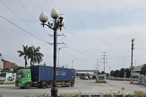 Ninh Bình: Huy động các nguồn lực đầu tư hạ tầng Logistics, tạo lợi thế phát triển khu, cụm công nghiệp