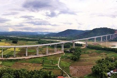 Nhà thầu lớn chờ thời tiết thuận lợi, bứt tốc về đích sớm trên cao tốc Quy Nhơn-Chí Thạnh