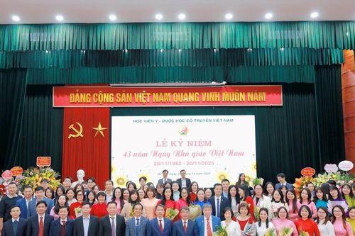 Tình thầy trò là giá trị đẹp và bền vững của giáo dục Việt Nam