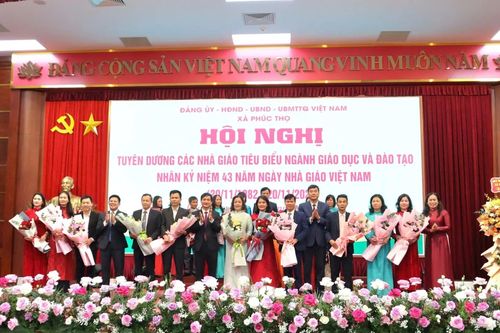 Xã Phúc Thọ tuyên dương 27 nhà giáo tiêu biểu
