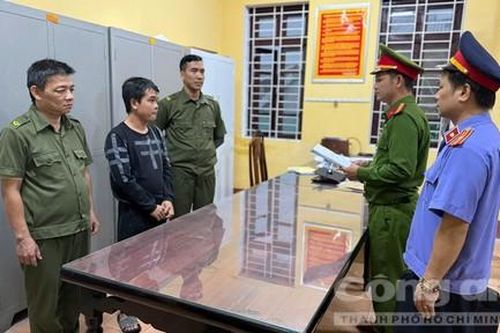 Truy xét nhanh đối tượng chiếm đoạt dây chuyền vàng của học sinh khi đưa con đi học