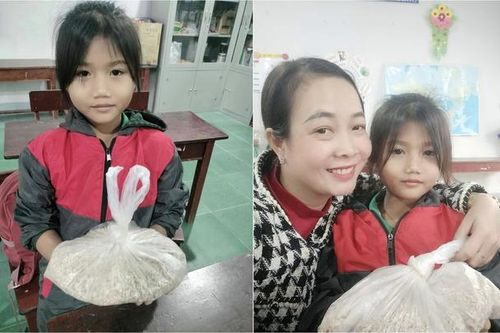 Xúc động món quà của học trò vùng cao dành tặng cô giáo