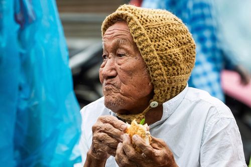 Những hình ảnh xót xa khi Nha Trang vật lộn trong cơn lũ lịch sử