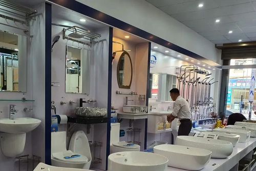'Săn' vật liệu giảm giá: xu hướng mới của các gia đình trẻ