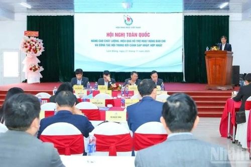 Nhìn nhận khách quan và toàn diện về hoạt động báo chí trong bối cảnh sáp nhập, hợp nhất
